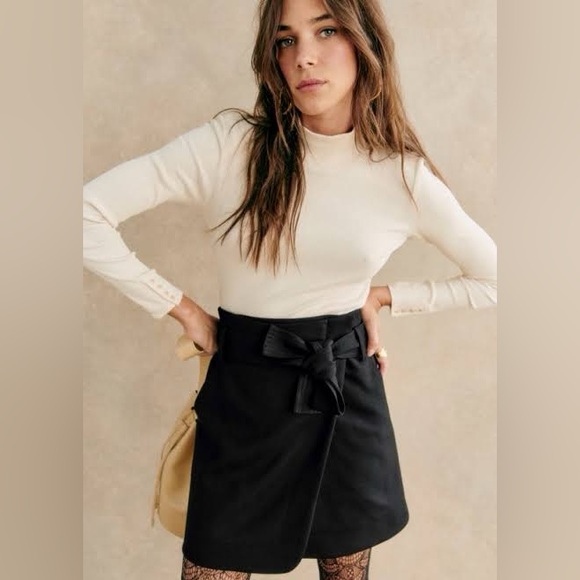 SEZANE…Leandra skirt. Short. Black. Wool blend. Sz. 38 - Picture 3 of 4